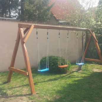 Rönkfa hinta állvánnyal, hosszított rúddal