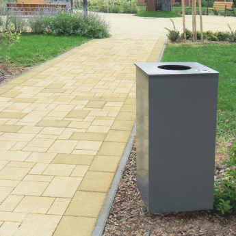 Konstruktív SZÖGLETES