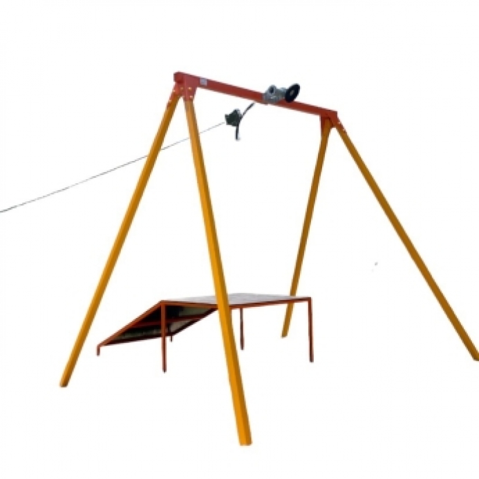 Fém drótkötélpálya indító dobogóval négy lábas verzióban