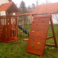 Kiskuckó fatetővel