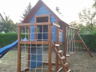 KUCKÓS NAGYTORORNY FA TETŐVEL, ERKÉLLYEL MÁSZÓ HÁLÓVAL, ÓRIÁS MÁSZÓ FALLAL