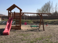 ÓRIÁS HOMOKOZÓS TORONY NÁD TETŐVEL HOSSZÚ RÚDDAL FÉSZEKHINTÁVAL és  1 JÁTÉKKAL