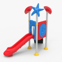 Fém háromszög bástya csúszdával létrával