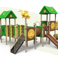 Tripla tornyú méhecskés vár alagúttal